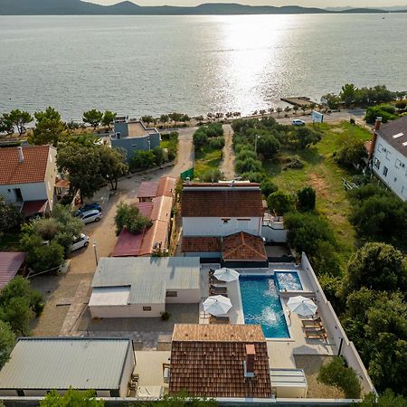 Camp Mrkva Mobile Homes With Pool ซูโกชัน ภายนอก รูปภาพ