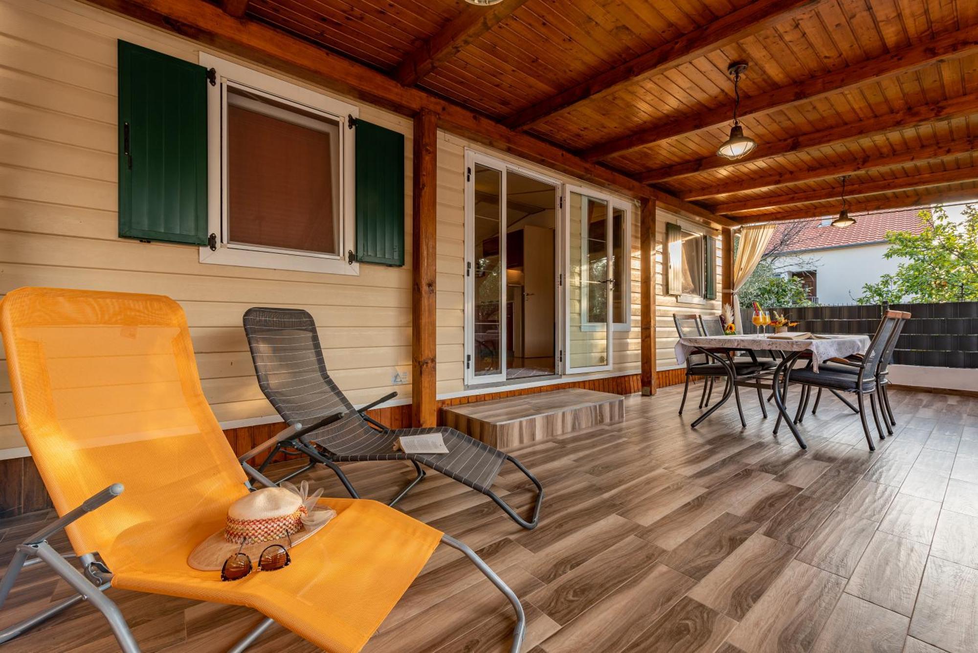 Camp Mrkva Mobile Homes With Pool ซูโกชัน ภายนอก รูปภาพ